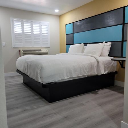 Quality Inn Victorville - Hesperia I-15 Ngoại thất bức ảnh